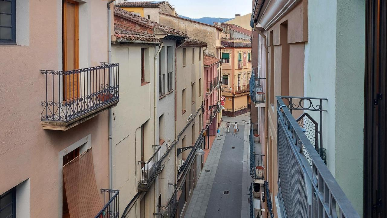 Ferienwohnung Precioso Apartamento Duplex En El Centro De Olot Exterior foto